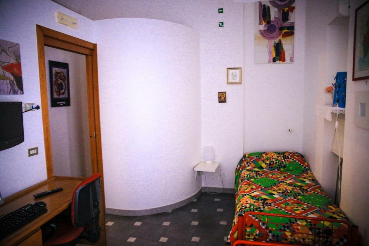 La Rosa Di Rebecca Bed & Breakfast Monopoli Luaran gambar