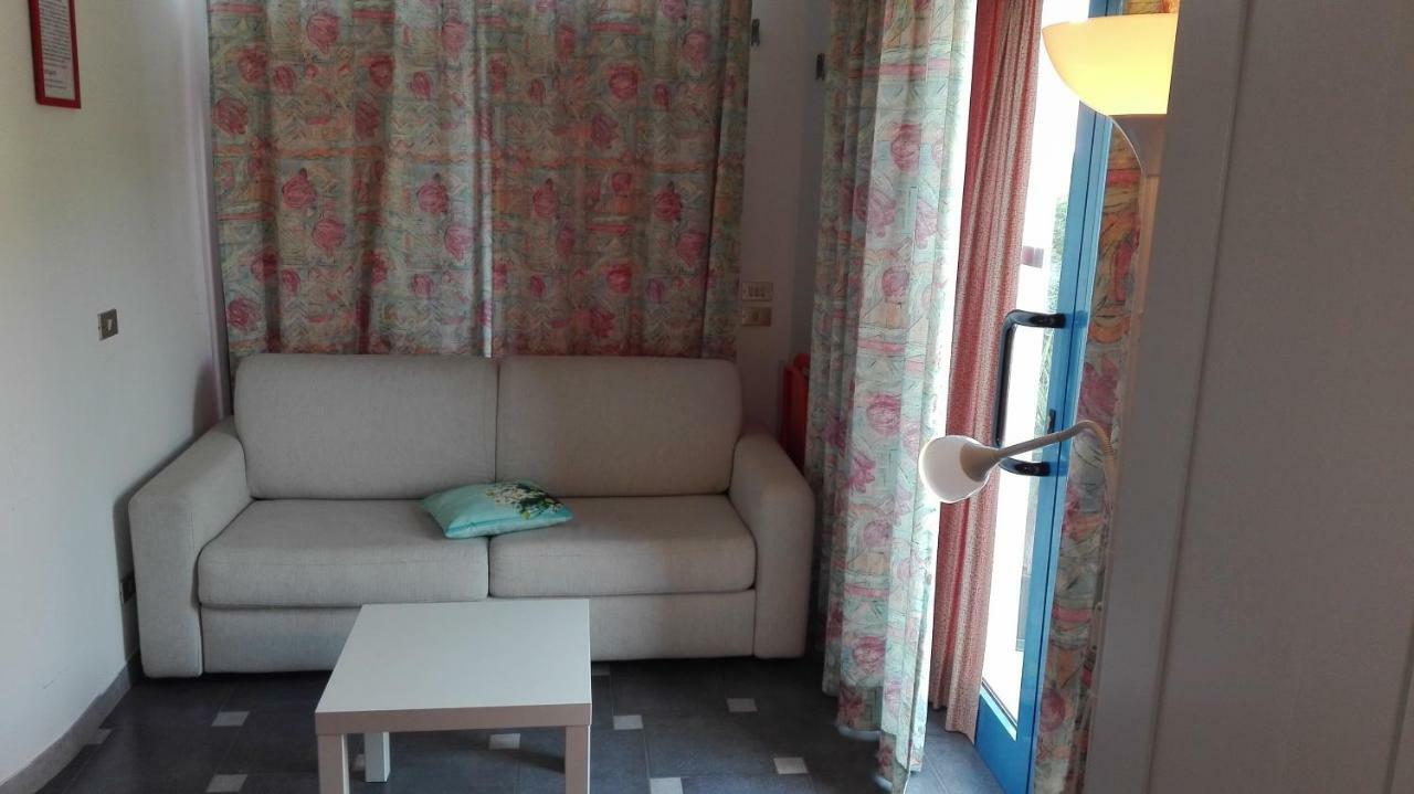 La Rosa Di Rebecca Bed & Breakfast Monopoli Luaran gambar