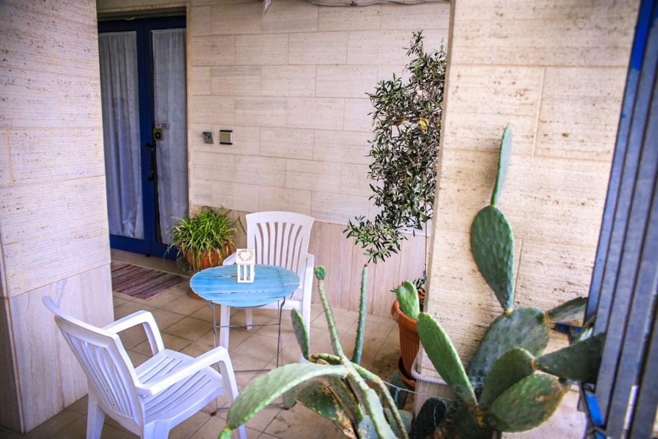 La Rosa Di Rebecca Bed & Breakfast Monopoli Luaran gambar
